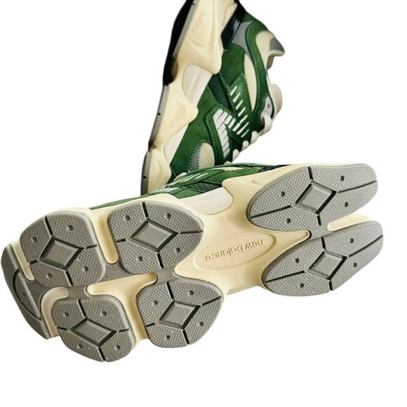 New Balance 9060 Nori Mens Size 7.5 Ladies 9 #U9060VNG NEW Authentic in Box - Picture 7 of 9